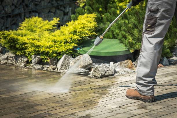 Professional Pressure Washing Services in Lyons, WI